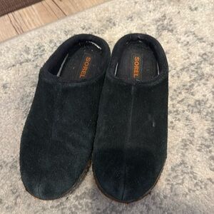 Sorel slippers